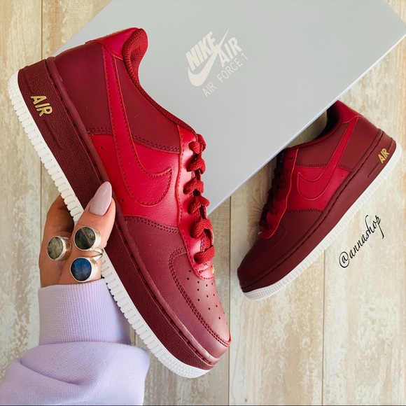 Nike Shoes - NWT Nike Air Force 1